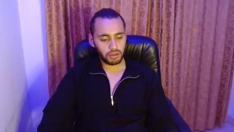 Angel  Demon online show from May 15, 2:07 am