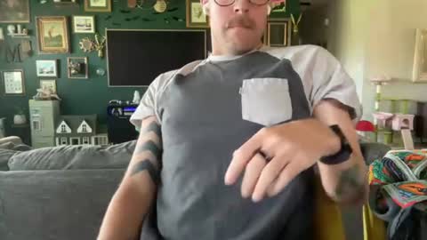 jesserowan online show from July 22, 4:21 pm