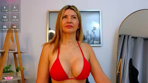 bella  adams online show from November 13, 10:14 am