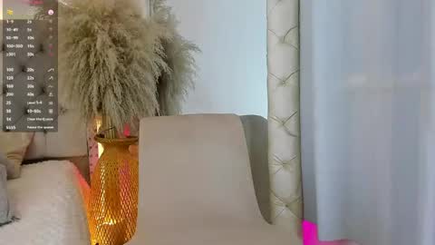 Snapshot of jessica__milf chatting on May 30, 7:22 pm jessica__milf online show from May 30, 7:22 pm