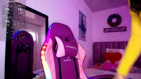 jessica_princess8511 online show from June 24, 6:51 pm
