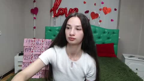 JessicaBreez online show from July 12, 5:09 am