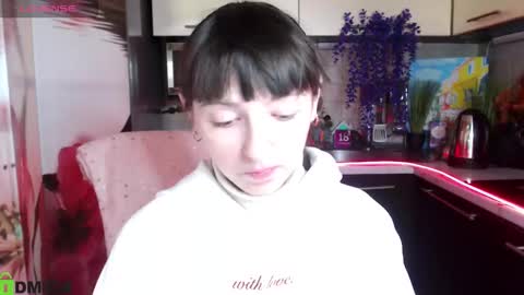 jessicaforris online show from February 23, 8:12 am