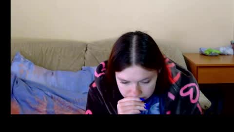 Snapshot of jessicaholland1 chatting on April 13, 5:13 am jessicaholland1 online show from April 13, 5:13 am