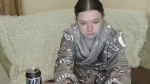 Snapshot of jessicaholland1 chatting on May 10, 5:51 pm jessicaholland1 online show from May 10, 5:51 pm