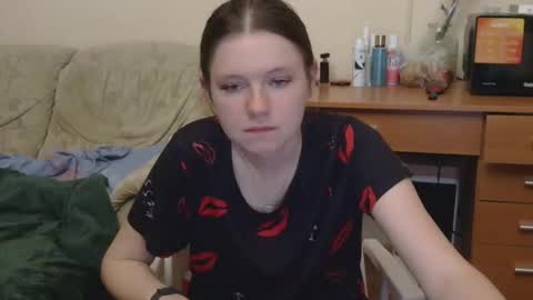 Snapshot of jessicaholland1 chatting on May 19, 7:09 pm jessicaholland1 online show from May 19, 7:09 pm