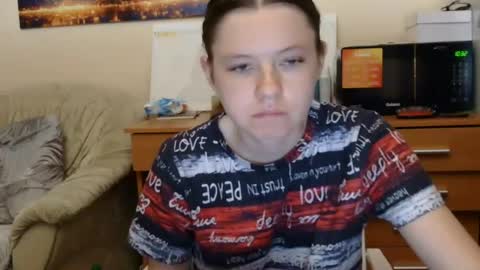 Snapshot of jessicaholland1 chatting on June 24, 6:51 pm jessicaholland1 online show from June 24, 6:51 pm