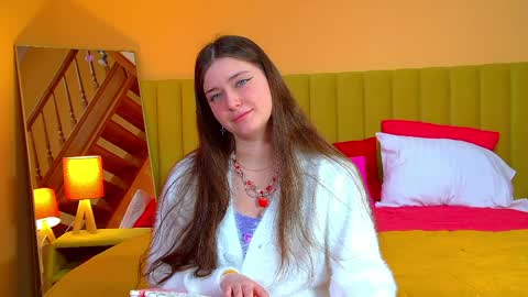 Jessica online show from April 8, 6:46 am