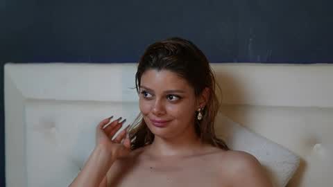  Jessica  online show from April 14, 5:24 am