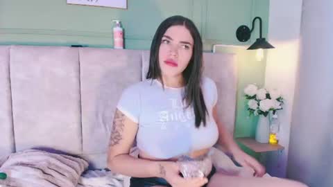 jessicaparkeer1 online show from July 9, 2:32 pm