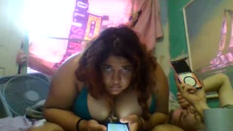 Snapshot of jessicarabbits4 chatting on June 27, 12:04 am dovedianna online show from June 27, 12:04 am
