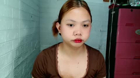 Snapshot of jessiefoxx0 chatting on April 24, 11:12 am Jessie online show from April 24, 11:12 am