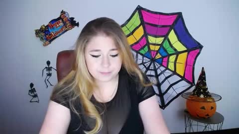 Jess online show from October 20, 6:25 am