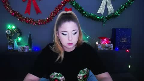 Jess online show from December 20, 7:37 am