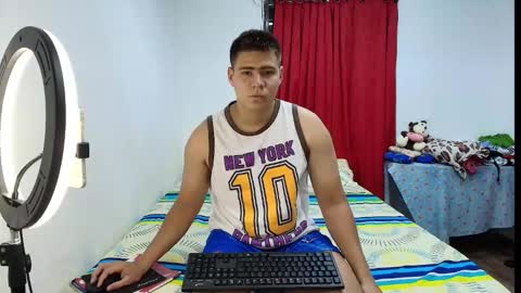 Snapshot of jesusliz chatting on February 7, 8:45 pm jesusliz online show from February 7, 8:45 pm