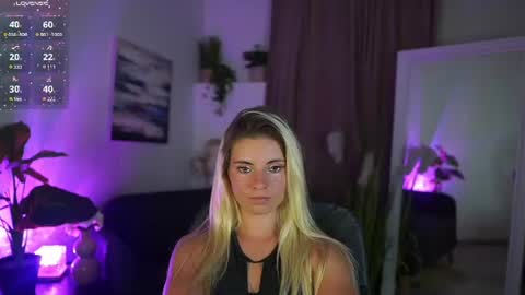 Jet online show from August 4, 5:26 pm