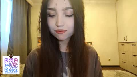 I am Gina ntmu Lets hit 10 Thumbs Up together online show from February 1, 10:14 am