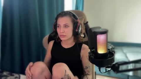 Snapshot of jettapaganelli chatting on March 13, 11:33 pm Alby online show from March 13, 11:33 pm