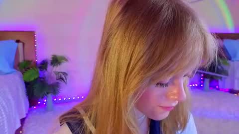 Snapshot of jewellhogan chatting on June 27, 8:14 pm Gwen online show from June 27, 8:14 pm