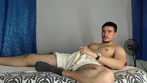 Juan David online show from April 18, 10:43 pm