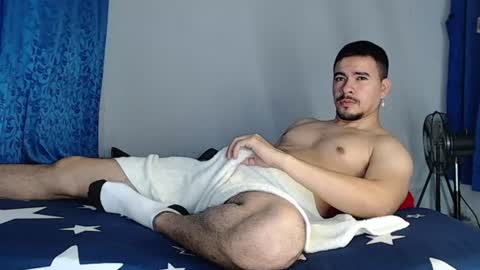 Snapshot of jeycob_happy97 chatting on June 29, 11:21 am Juan David online show from June 29, 11:21 am