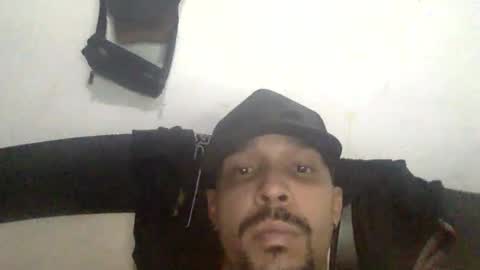 Snapshot of jeyk00 chatting on March 12, 7:02 am jeyk00 online show from March 12, 7:02 am
