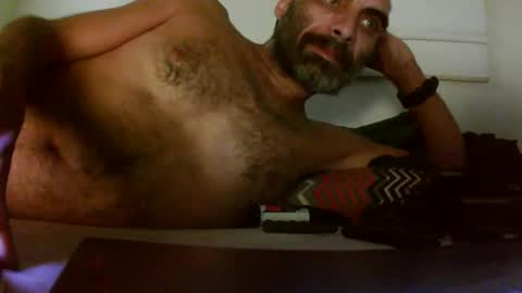 jglarsbel online show from February 15, 10:25 am