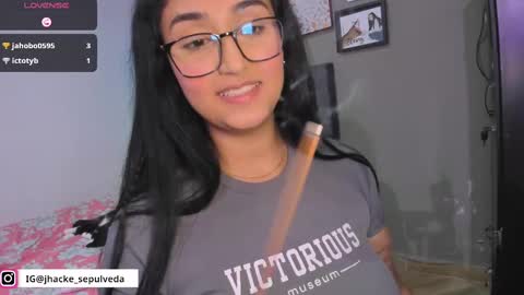 jhackelin  My independent account online show from February 25, 1:41 am