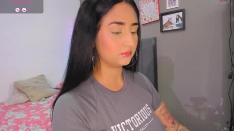 jhackelin  My independent account online show from March 11, 10:31 pm