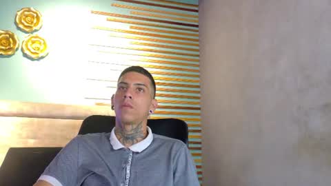 Snapshot of jharol_cardona chatting on July 5, 1:01 am Jharol online show from July 5, 1:01 am