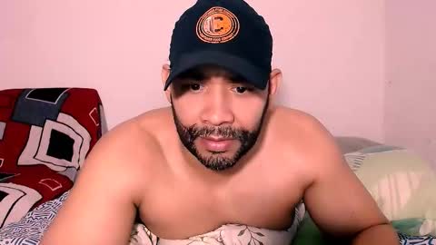 En moreno online show from November 5, 5:40 am