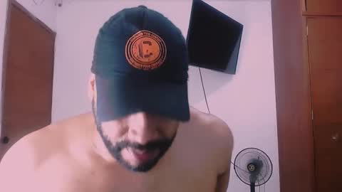 En moreno online show from January 16, 10:41 am