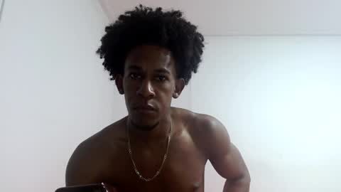 Snapshot of jhon_swit chatting on April 5, 3:15 am jhon_swit online show from April 5, 3:15 am