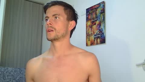   online show from February 25, 7:45 pm