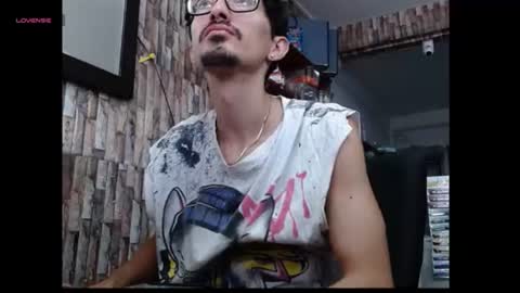 Snapshot of jhosuamoore2 chatting on July 5, 1:29 pm jhosuamoore2 online show from July 5, 1:29 pm