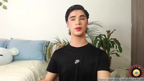 Jhuan Nhez online show from May 8, 6:35 pm