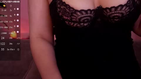 jia_lisaa online show from October 5, 3:27 am