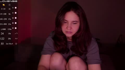 jia_lisaa online show from April 6, 12:50 pm