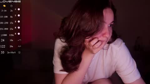 jia_lisaa online show from April 26, 11:52 am