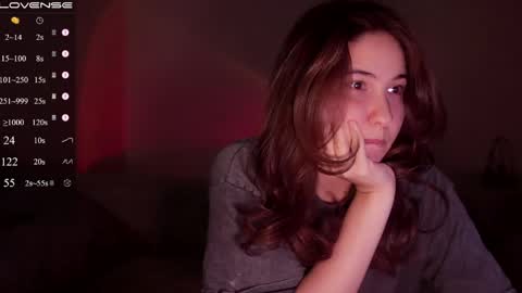 jia_lisaa online show from April 27, 10:24 am