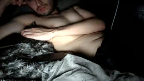 Snapshot of jibashot chatting on April 3, 1:47 am jibashot online show from April 3, 1:47 am