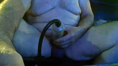 Snapshot of jimbo485806 chatting on December 31, 9:28 pm jimbo485806 online show from December 31, 9:28 pm