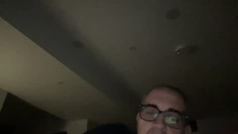 jisterz2 online show from August 4, 2:37 am