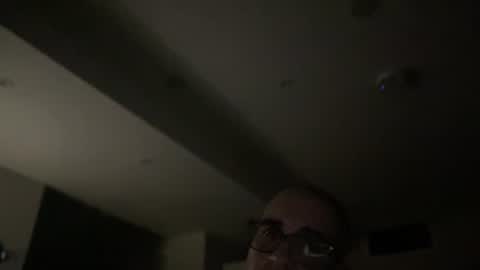 jisterz2 online show from August 6, 4:58 am
