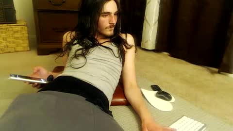 MyKeyBoy online show from February 6, 5:23 am