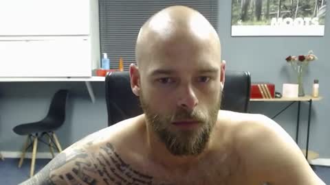 JamesJan van Rebel online show from February 18, 2:27 am