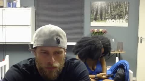 JamesJan van Rebel online show from October 8, 4:37 pm