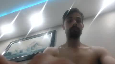 Snapshot of jjj963733 chatting on January 5, 6:11 pm jjj963733 online show from January 5, 6:11 pm