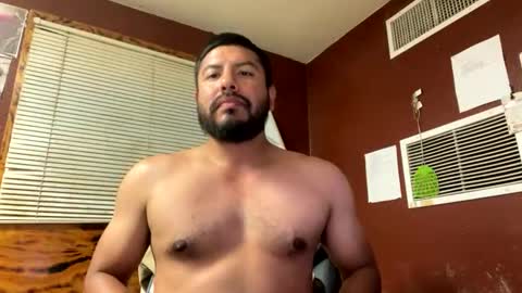 jjuarez5409 online show from August 1, 7:07 am