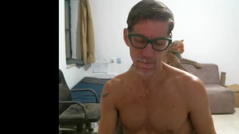 jlmbud online show from February 16, 11:45 pm